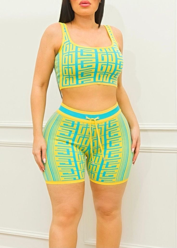 Body By Bella 2 piece Knit Shorts Set