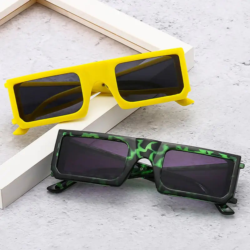 Holla Back Rectangular Retro Shades