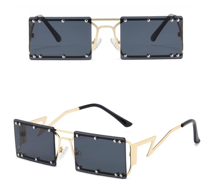 No Shade Square Shades