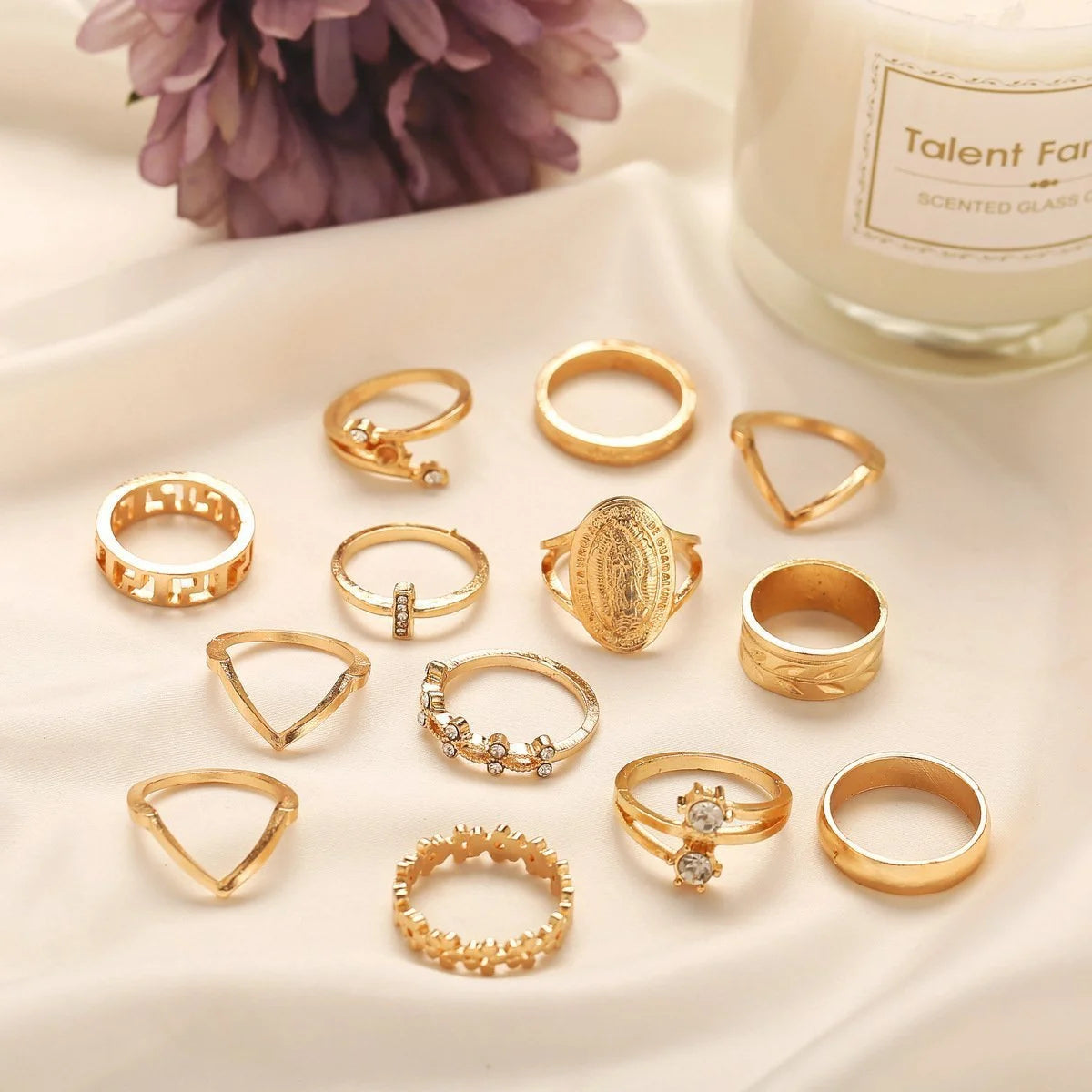 13 Pieces Medallion Ring Set