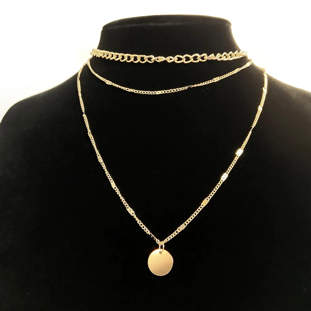 Gold Vintage Aesthetic Lola Necklace