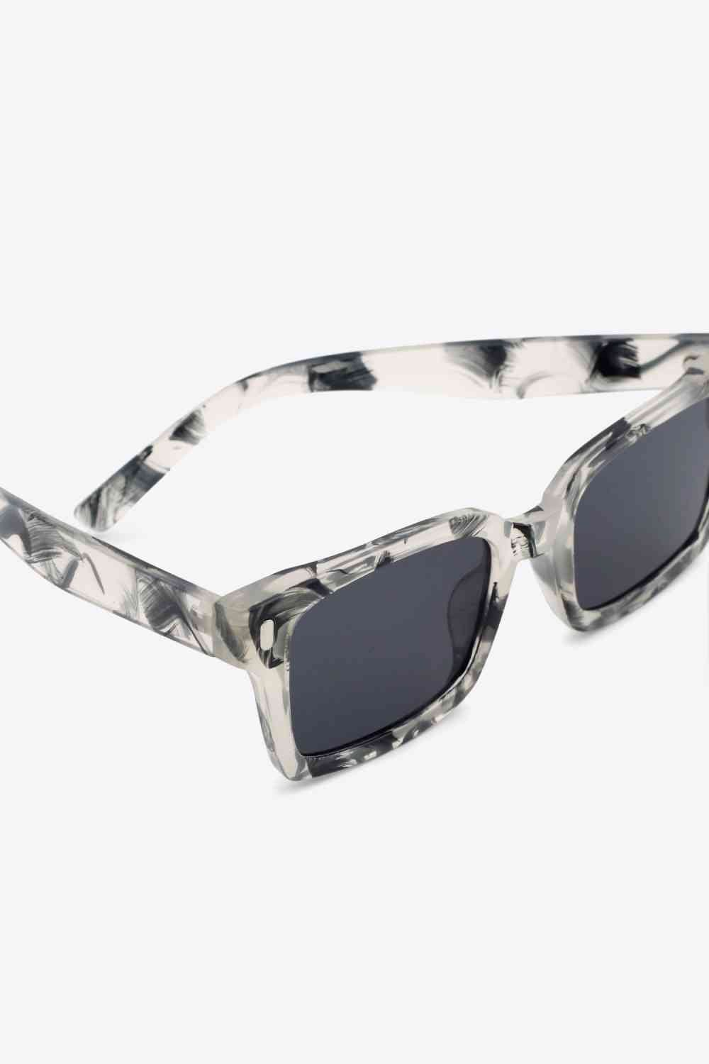 Daria Don Square Shades